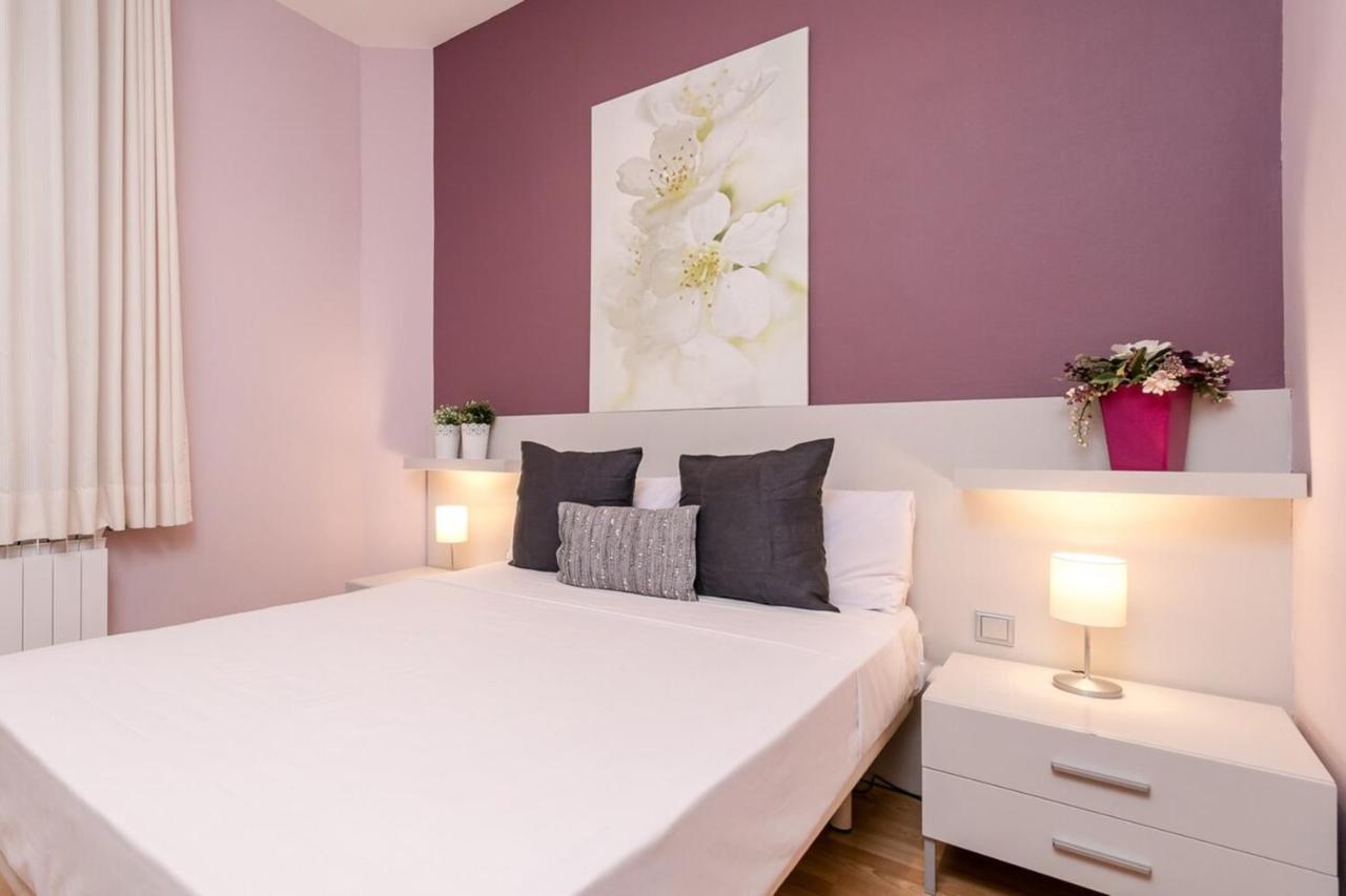 Fantastic 2 Bedroom 5 Minutes By Car From Plaza Catalunya Barcelona Exteriör bild